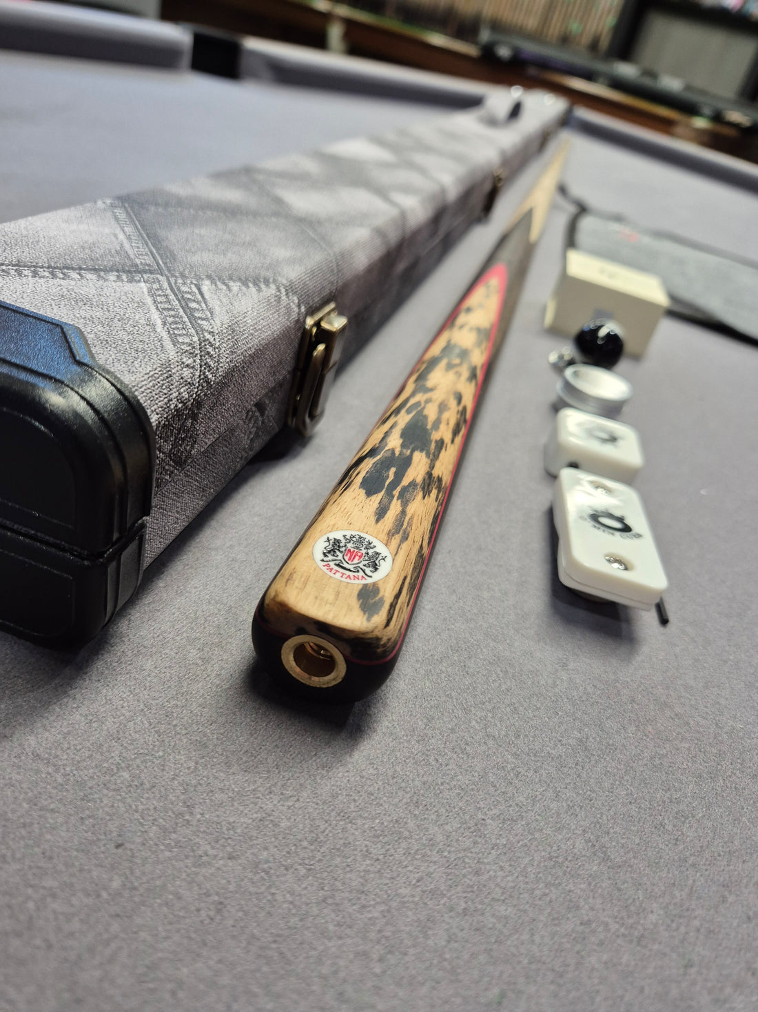 Pattana Cue & Case Set with Accessories