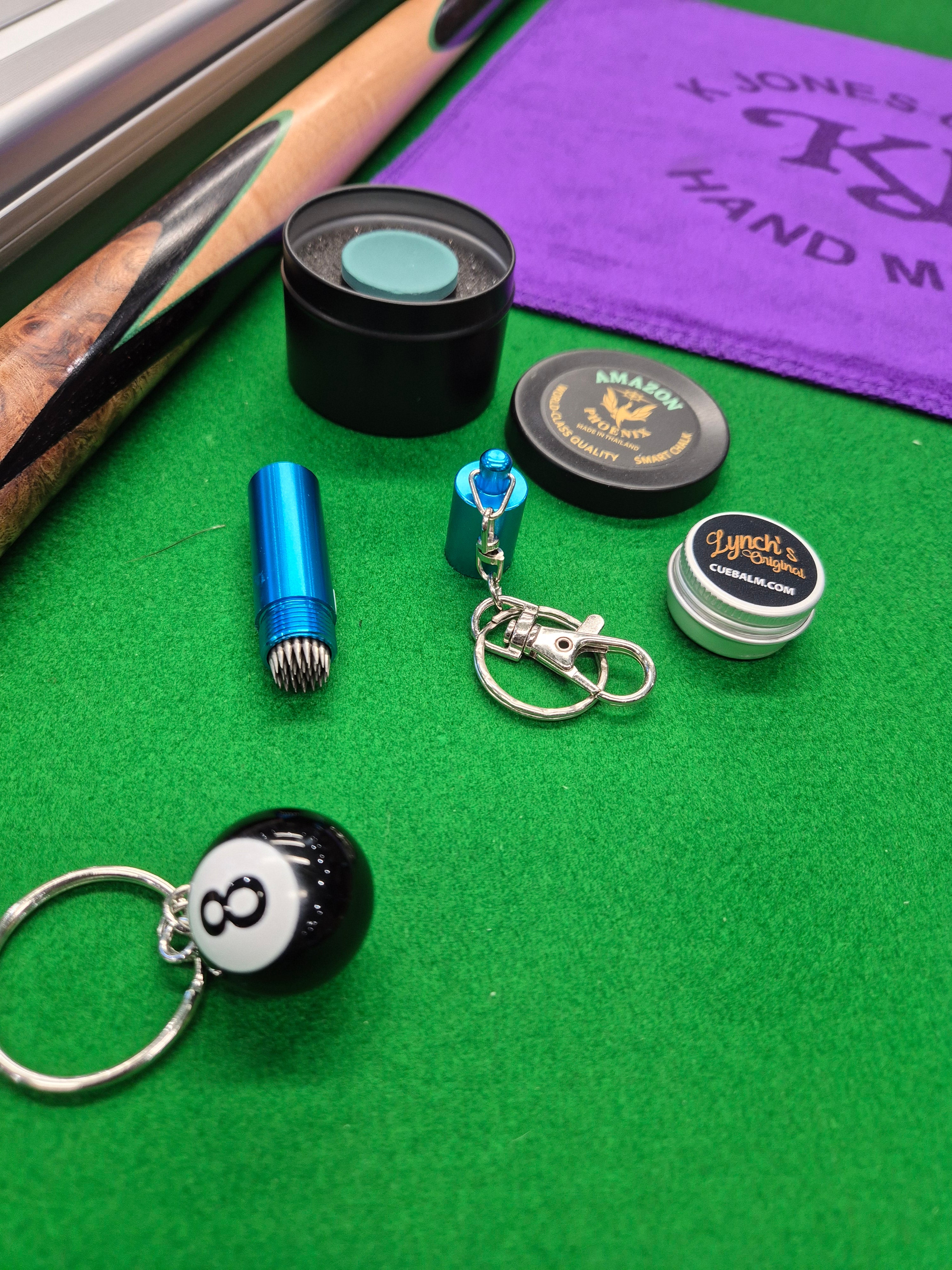 Rob Silverwood 3/4 Cue & Case Set with Accessories