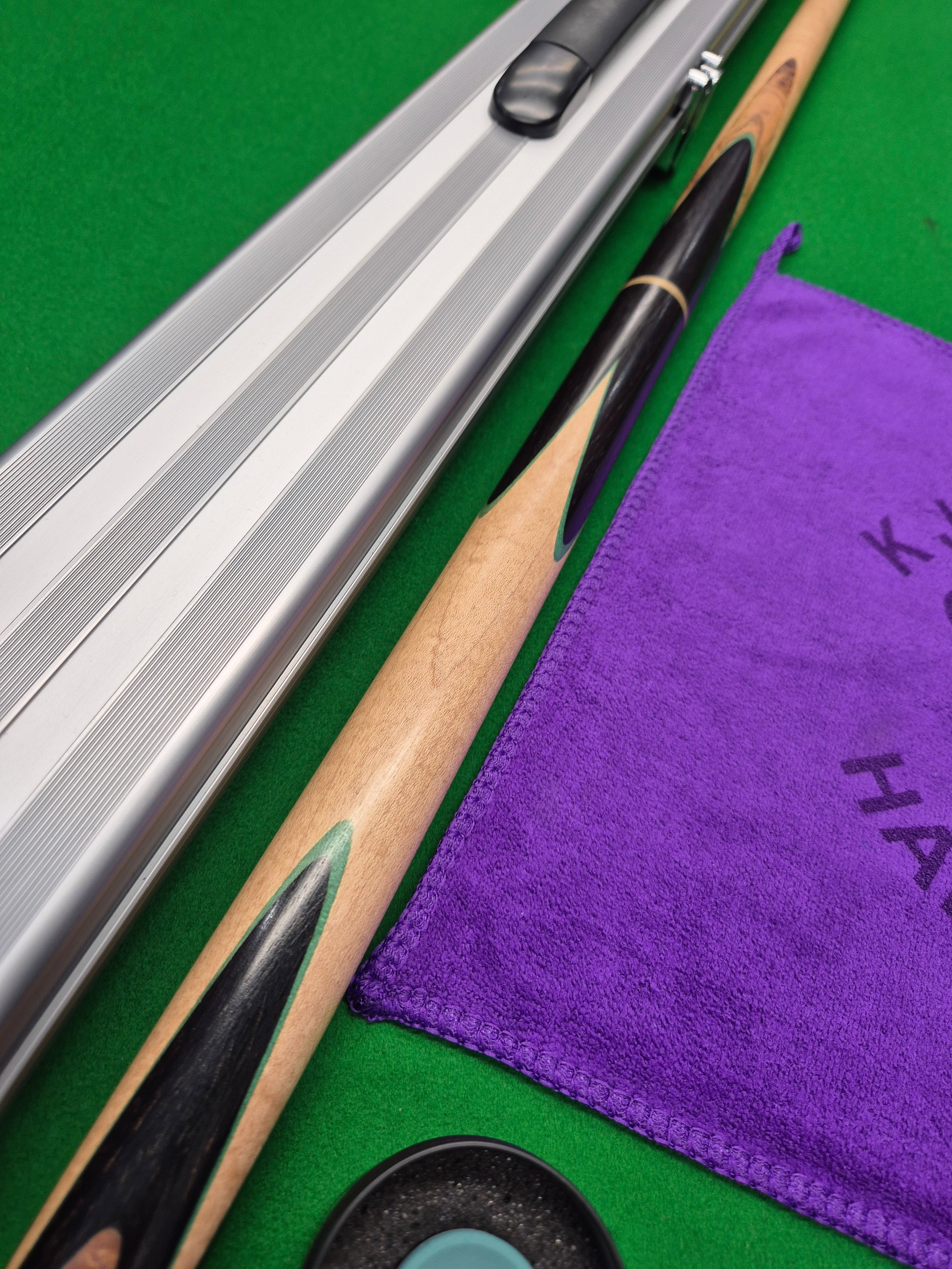 Rob Silverwood 3/4 Cue & Case Set with Accessories