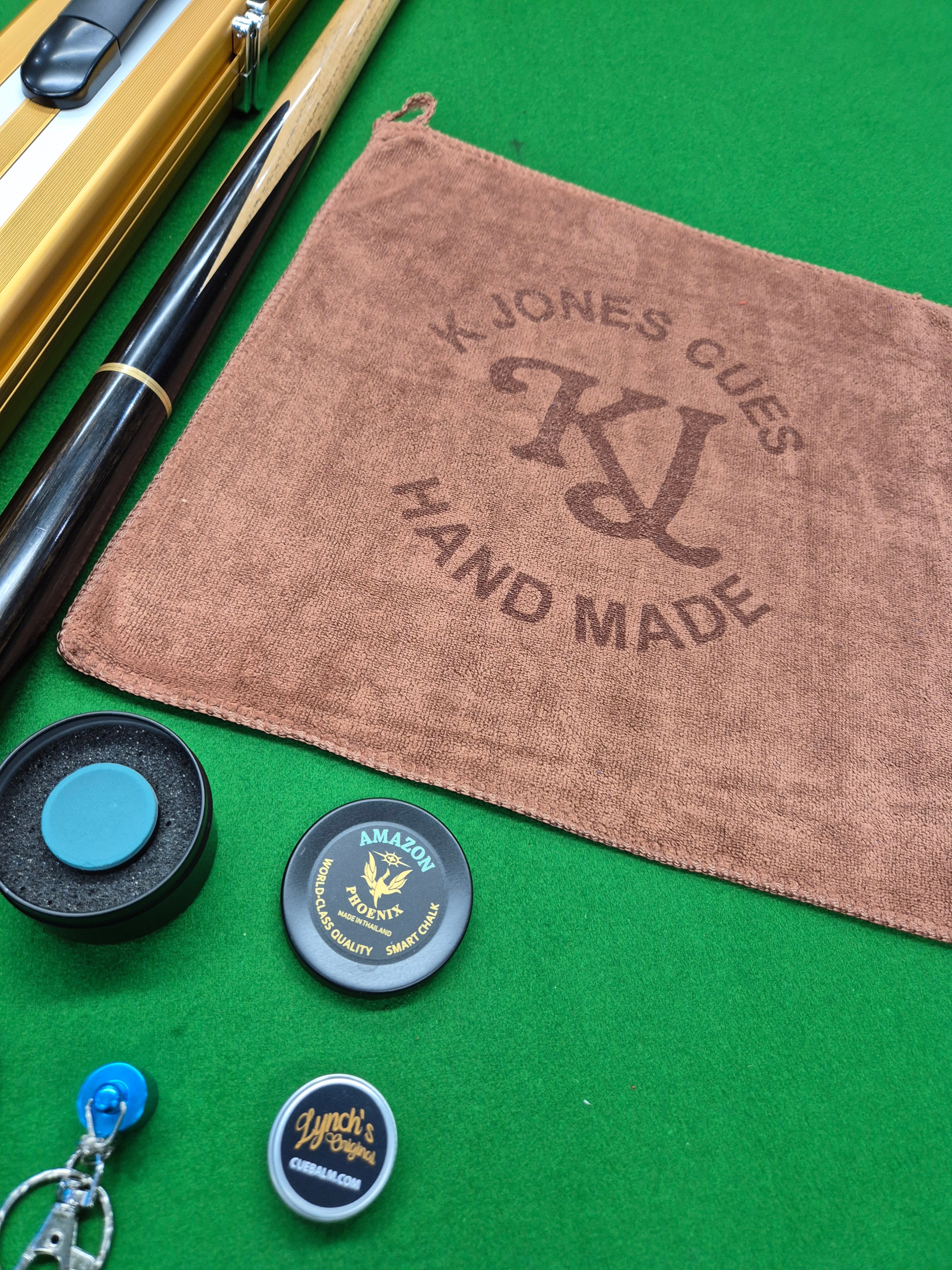 Rob Silverwood 3/4 Cue & Case Set with Accessories