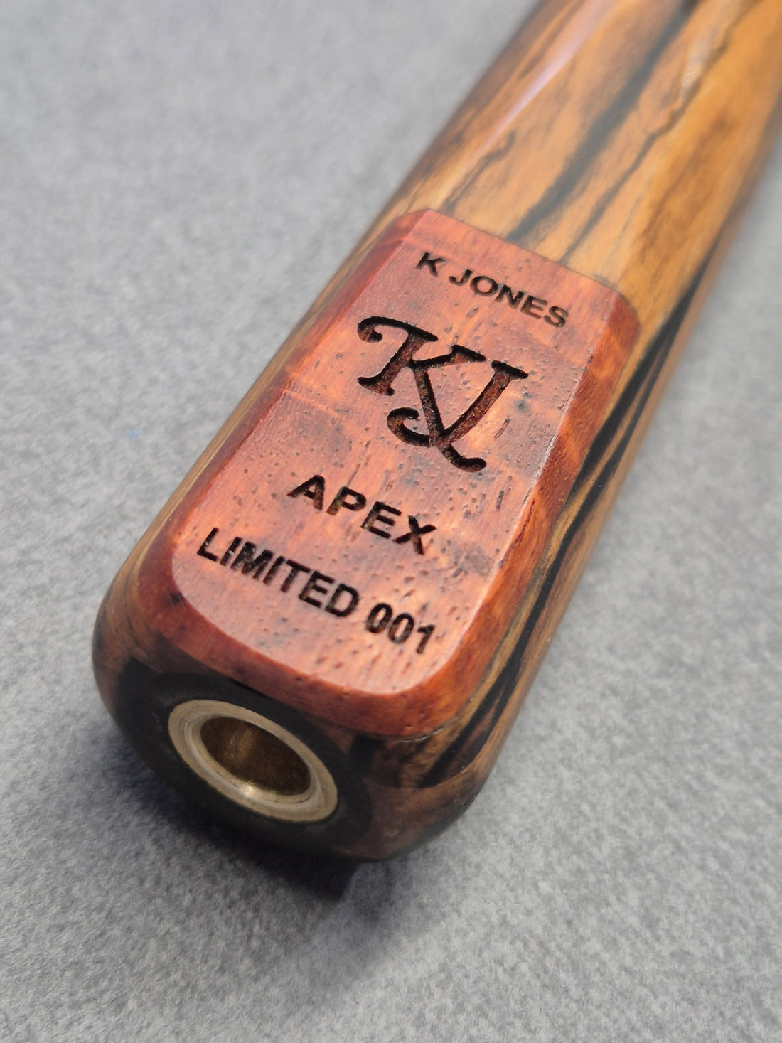 Apex Limited Full Butt Full Shaft #001 - As used by The 8 Ball Pool Coach