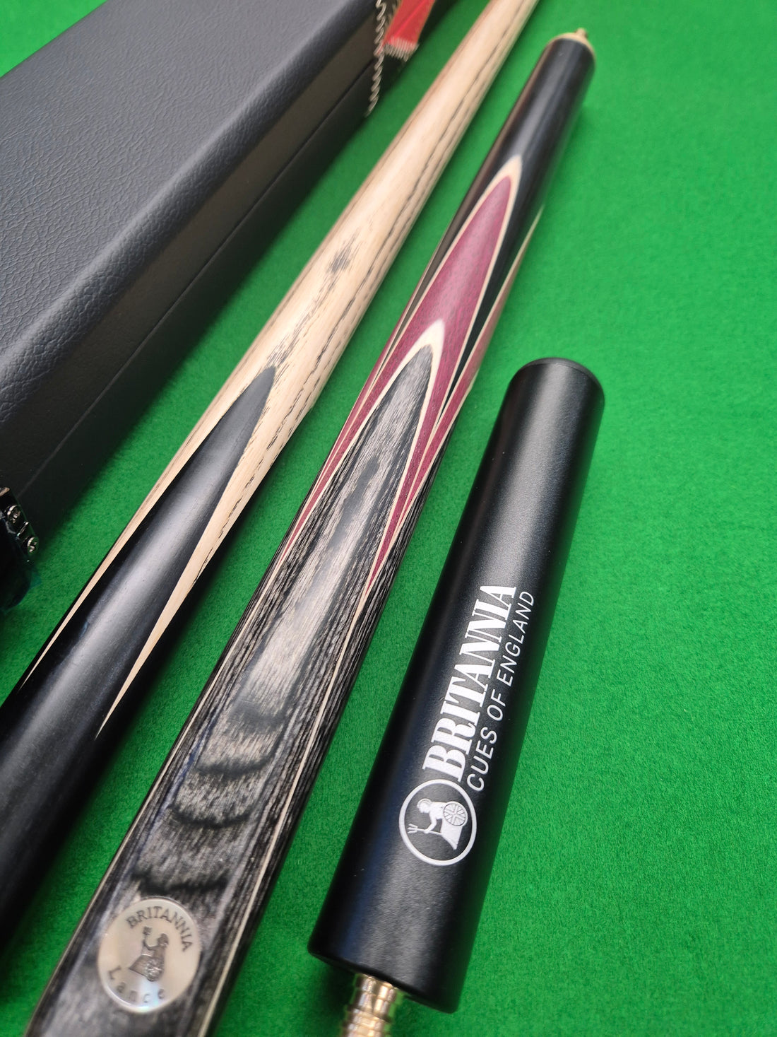 New Britannia Lance Cue & Case Set with Accessories