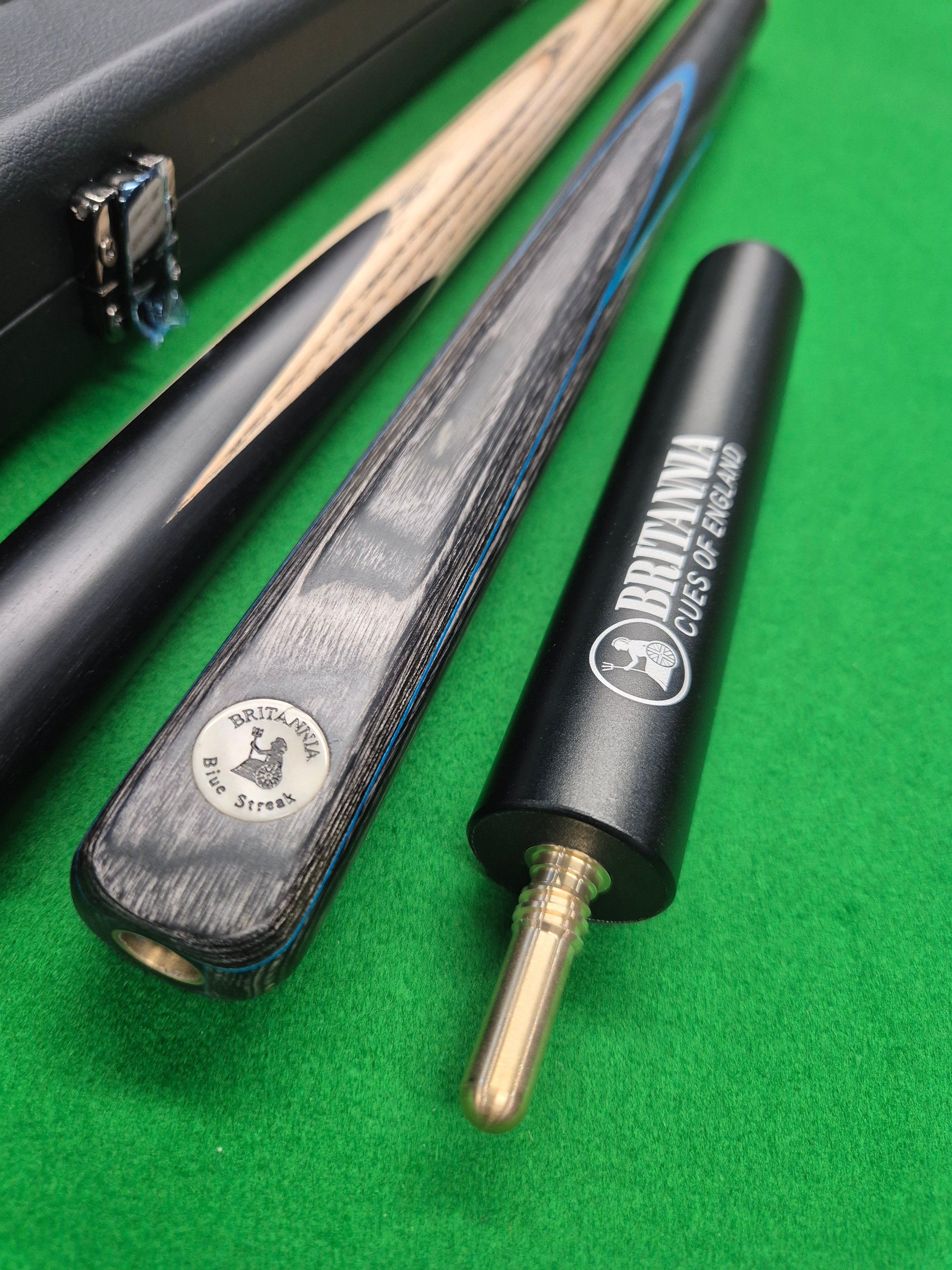 New Britannia Blue Streak Cue & Case Set with Accessories