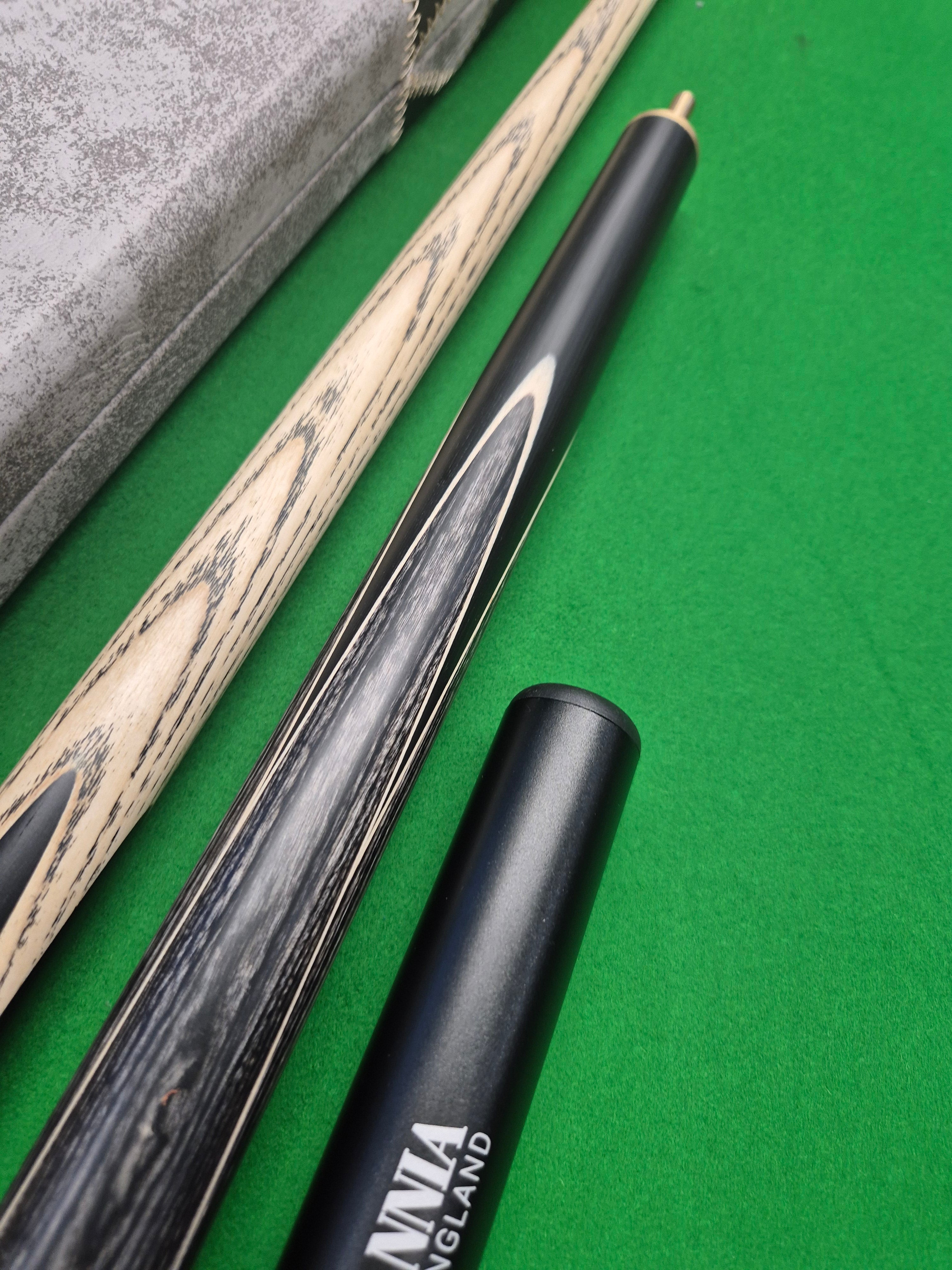 New Britannia Taurus Cue & Case Set with Accessoies