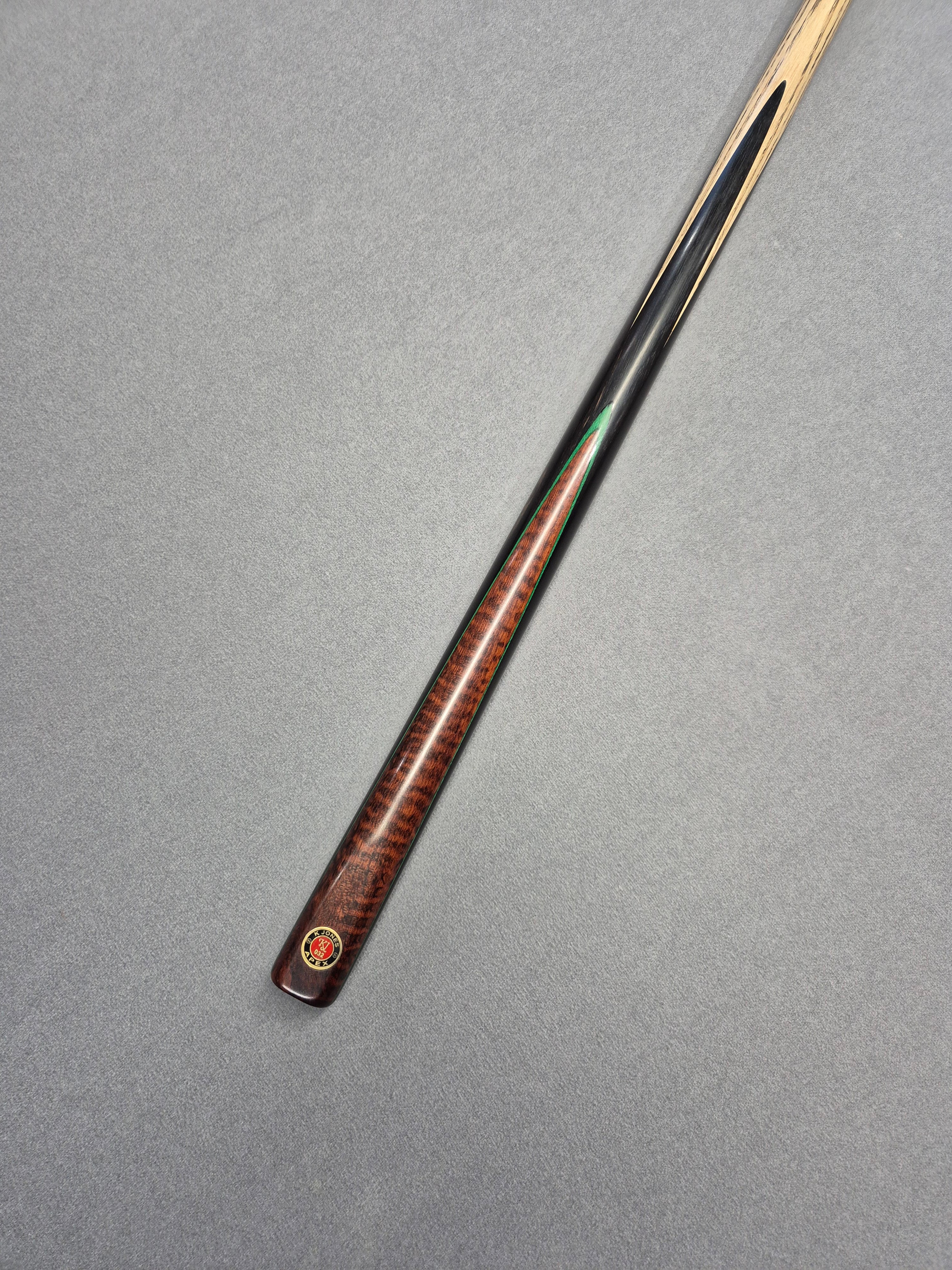 Apex Full Shaft #032 As used by The Routine Instructor