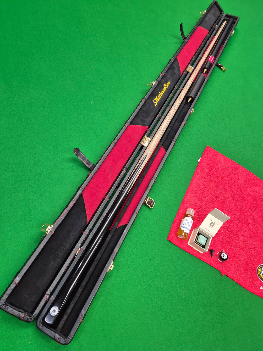New Maximus Premium Cue & Case Set With Accessories