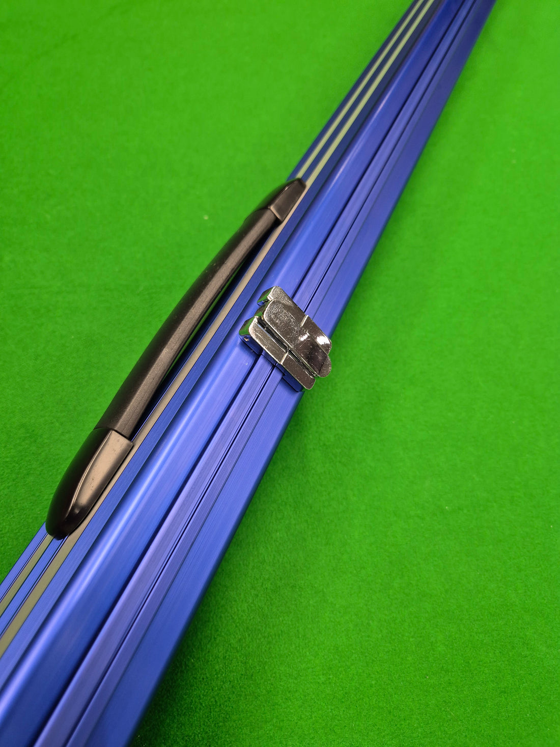 3/4 2 Slot Aluminium Blue AU04