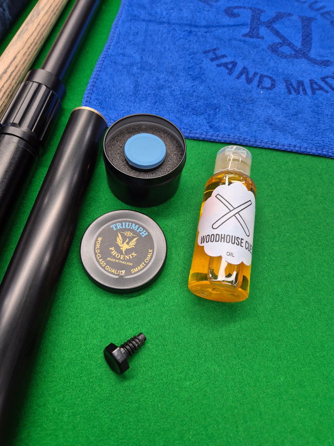 New KJ Honesty Cue & Case Set With Accessories