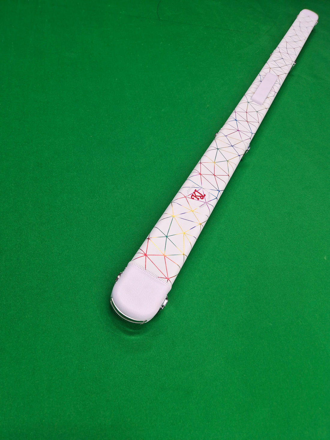 1 Piece 2 Slot Synthetic Leather White Geo  [1KJS23]