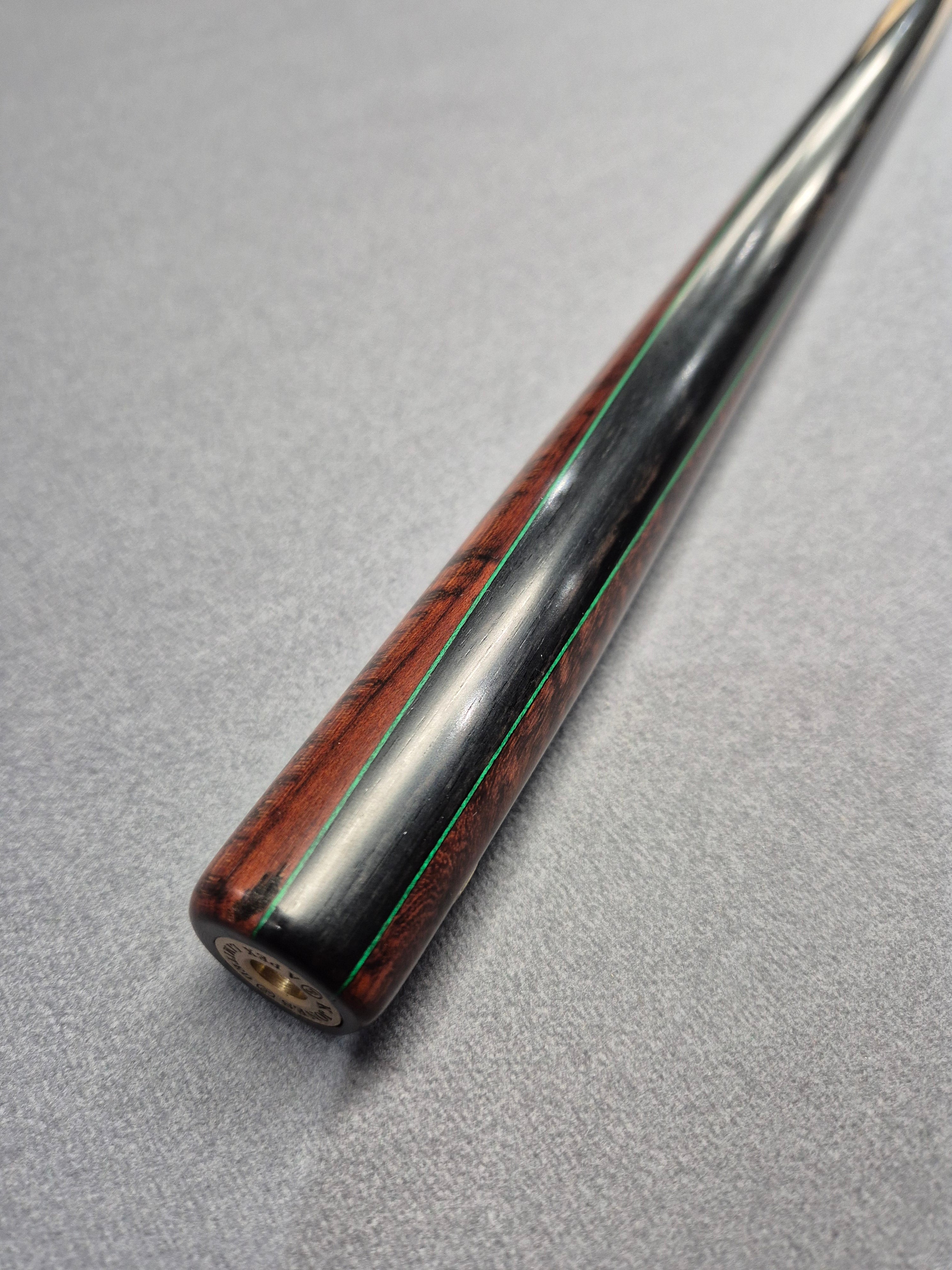 Apex Full Shaft #032 As used by The Routine Instructor