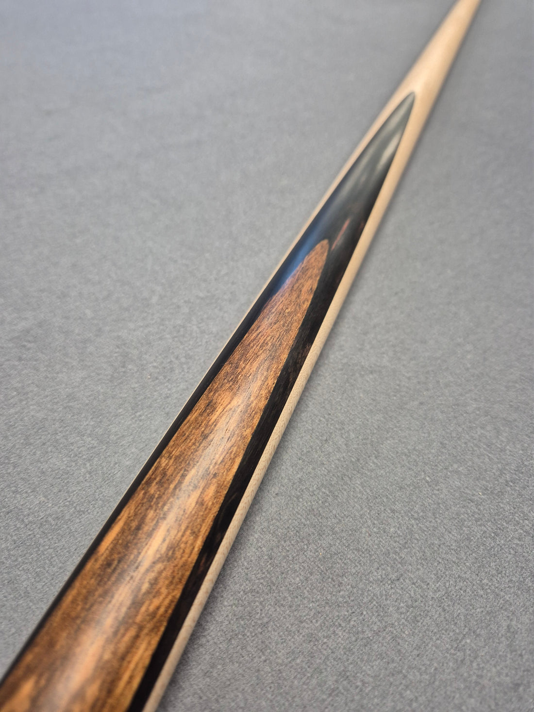 Breaker Break Cue [KJB52]
