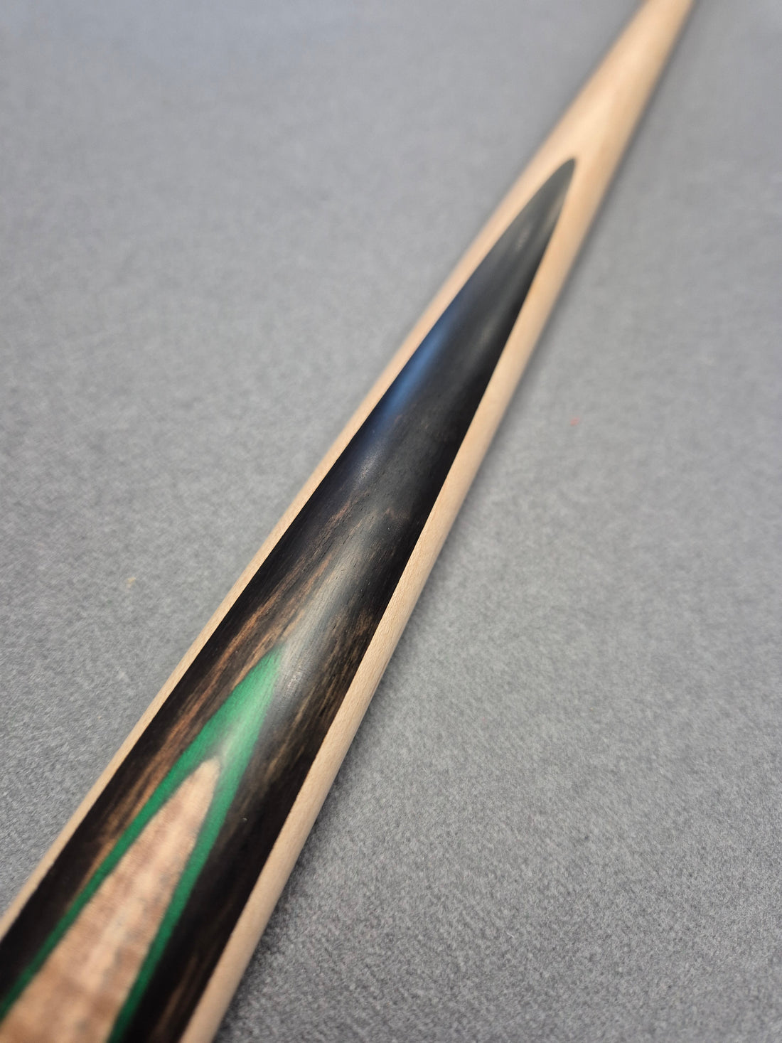 Breaker Break Cue [KJB64]