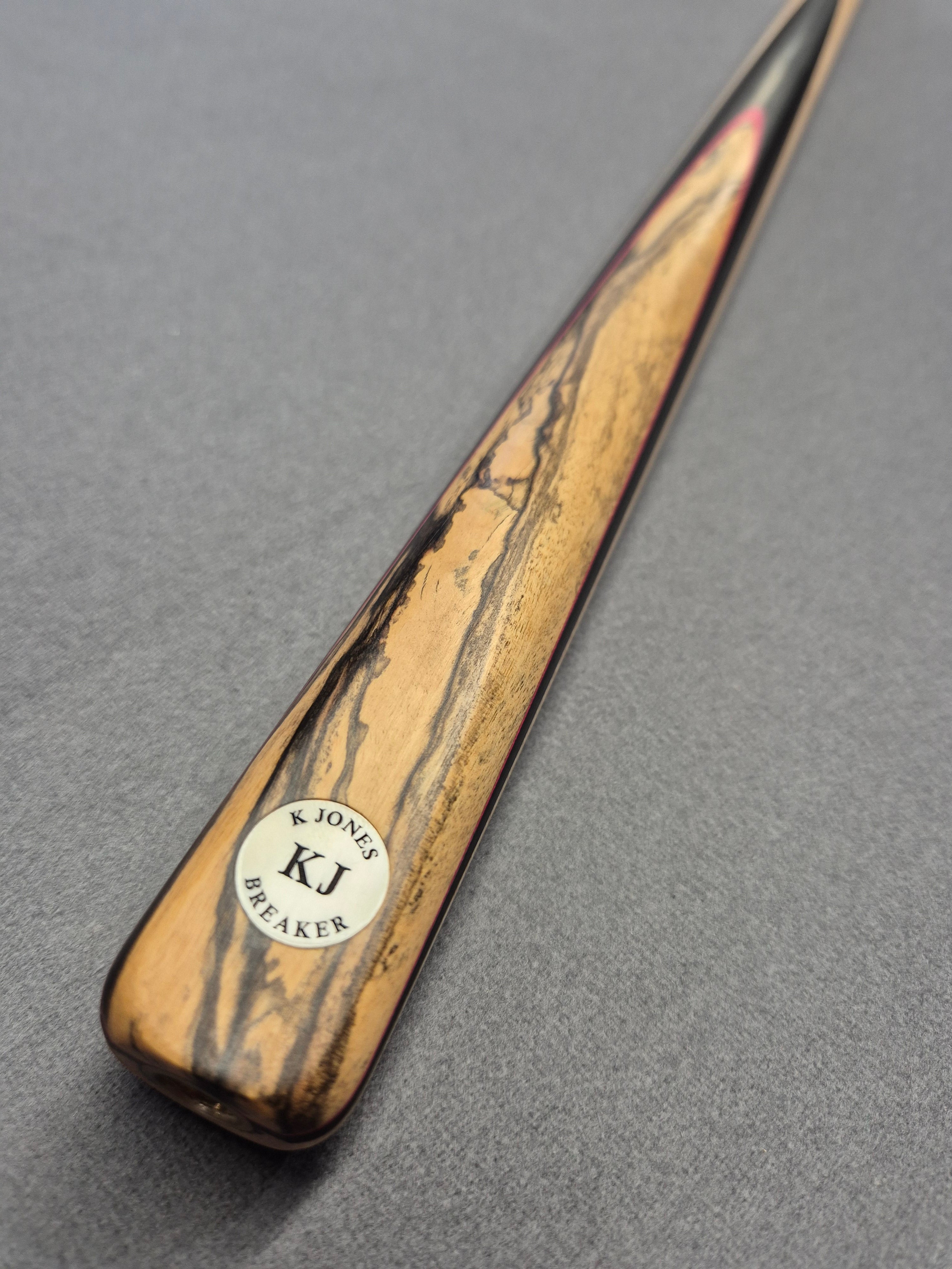 Breaker Break Cue [KJB-94]