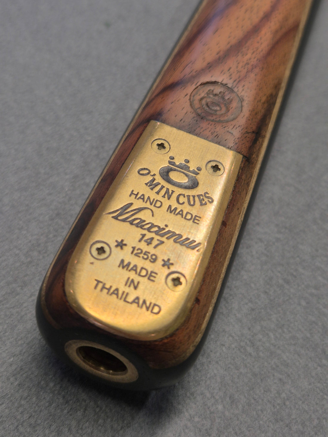 Maximum 147 #1259 FREE LYNCH'S CUE BALM