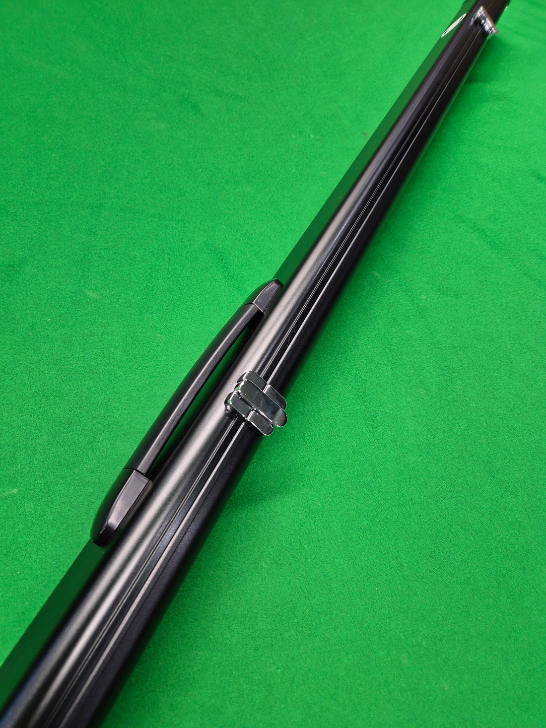 1 Piece 2 Slot Aluminium Slimline Black 1KJA01