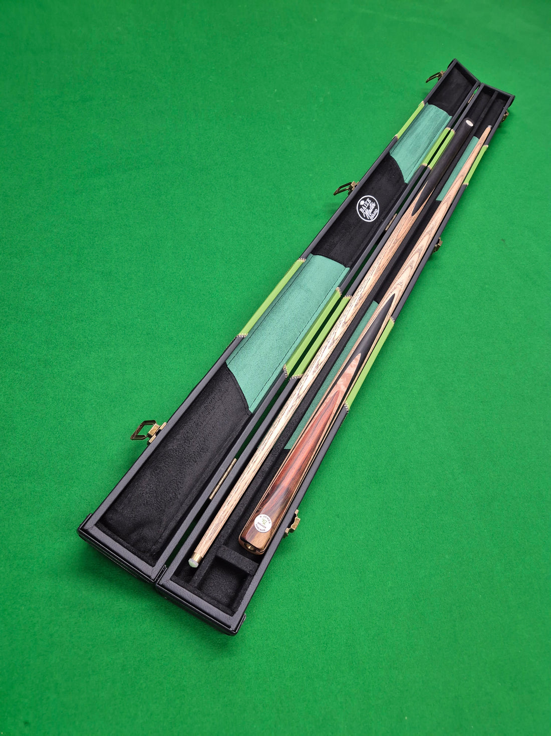 New Junior KJ Cue, Break Cue & Case Set With Accessories