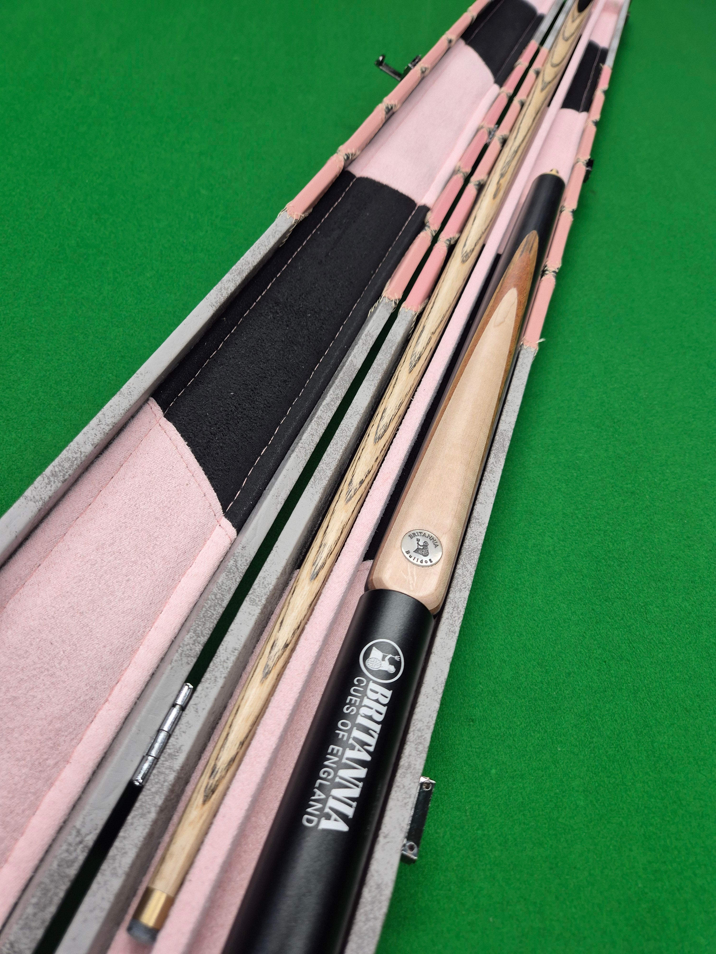 New Britannia Bulldog Cue & Case Set with Accessories