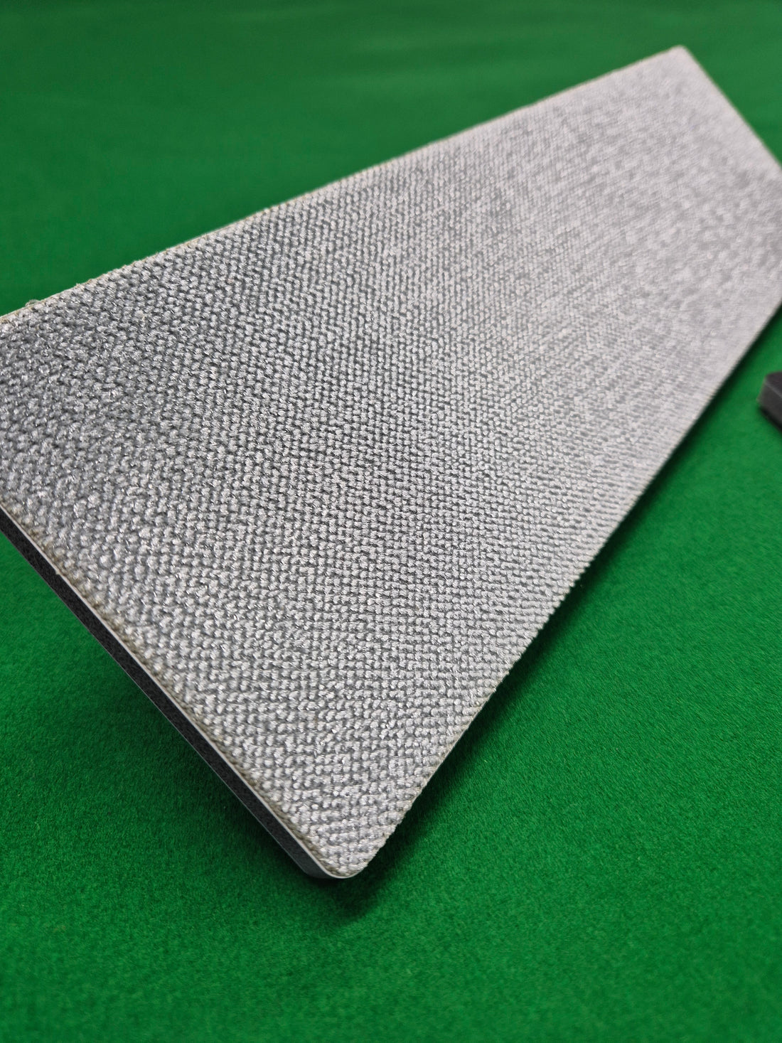 Kuki Napping Block Electrostatic Dust Catcher for Snooker & Pool Tables