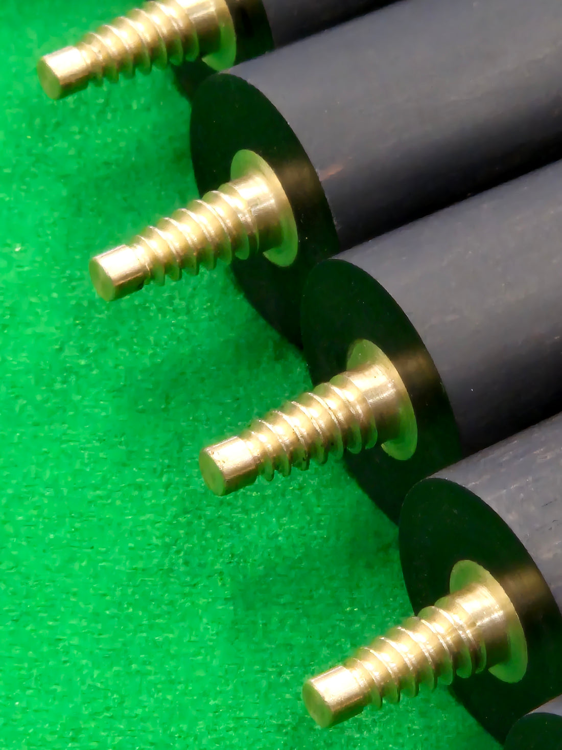 Thai Spiral Thread 2" Ebony Mini Butt [WHX-3]