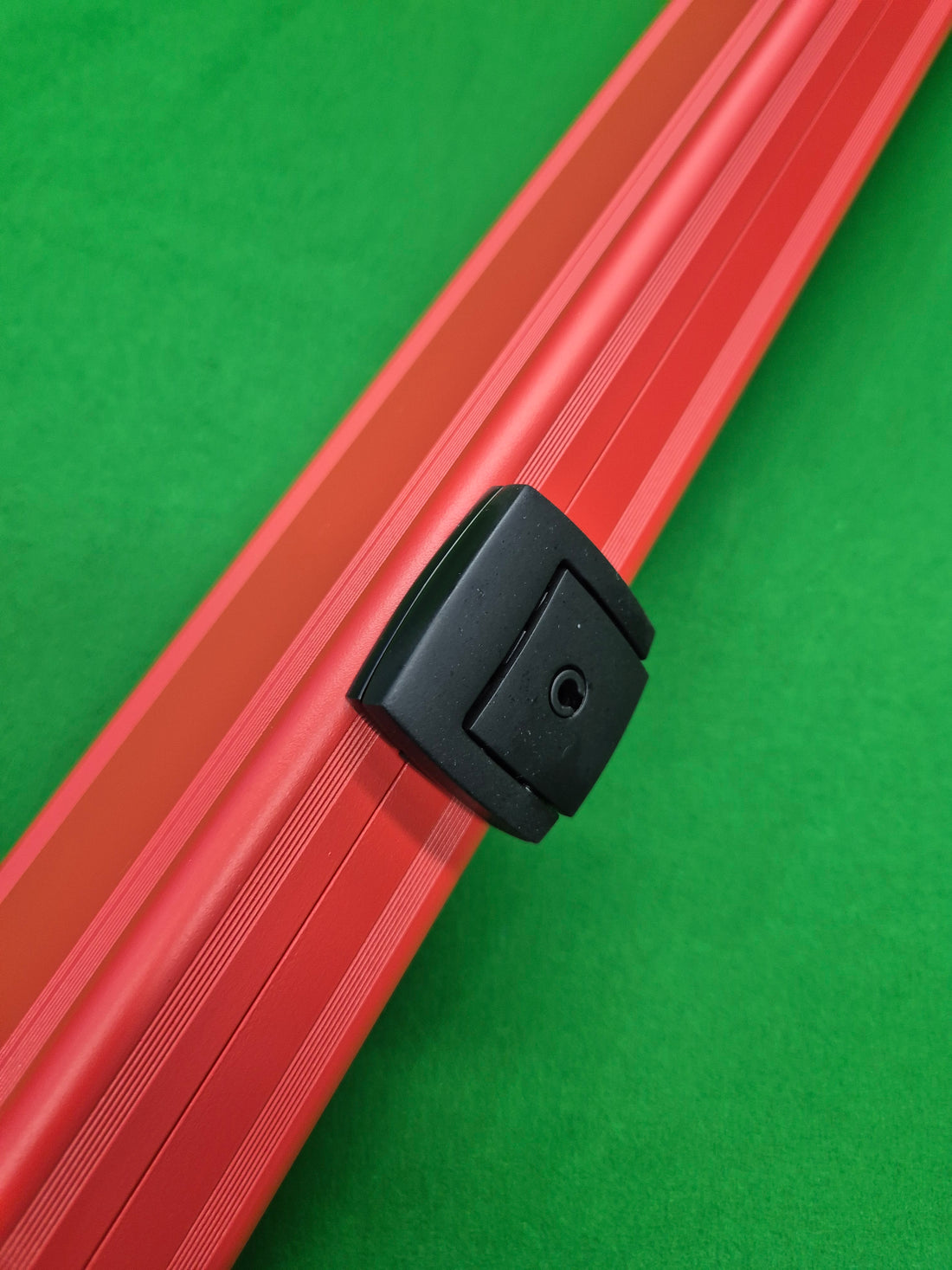 1 Piece 2 Slot Red Aluminium [IPC-13]