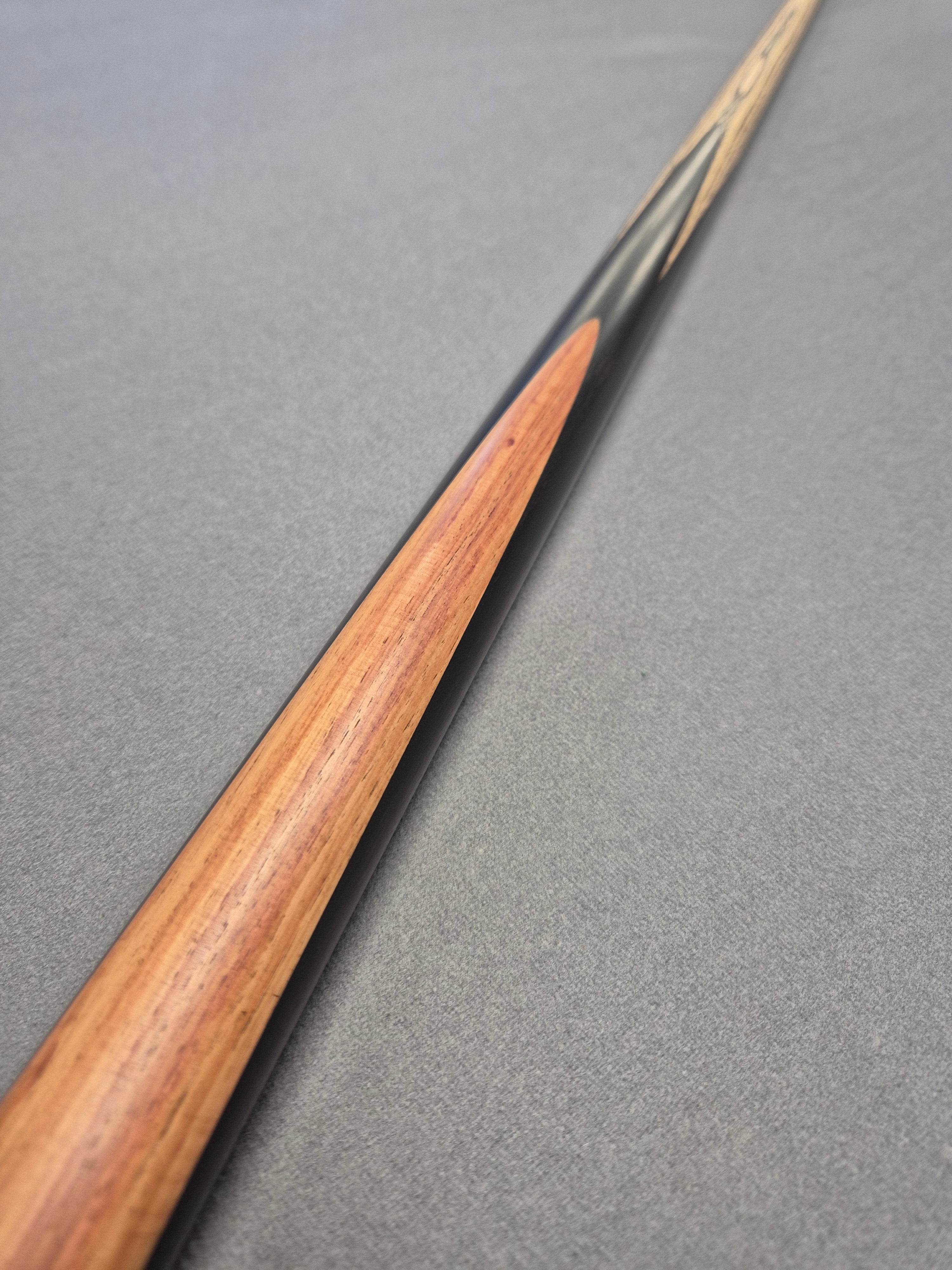 Apex Limited Full Shaft #017