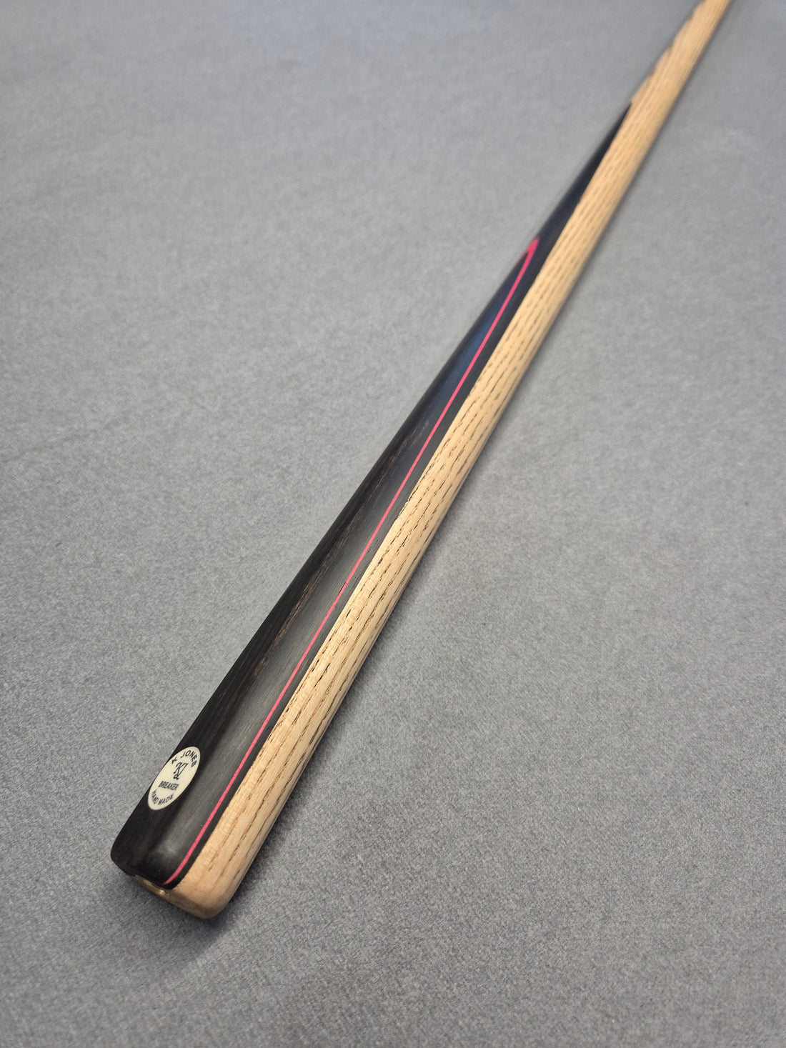 Breaker Break Cue [KJB69]