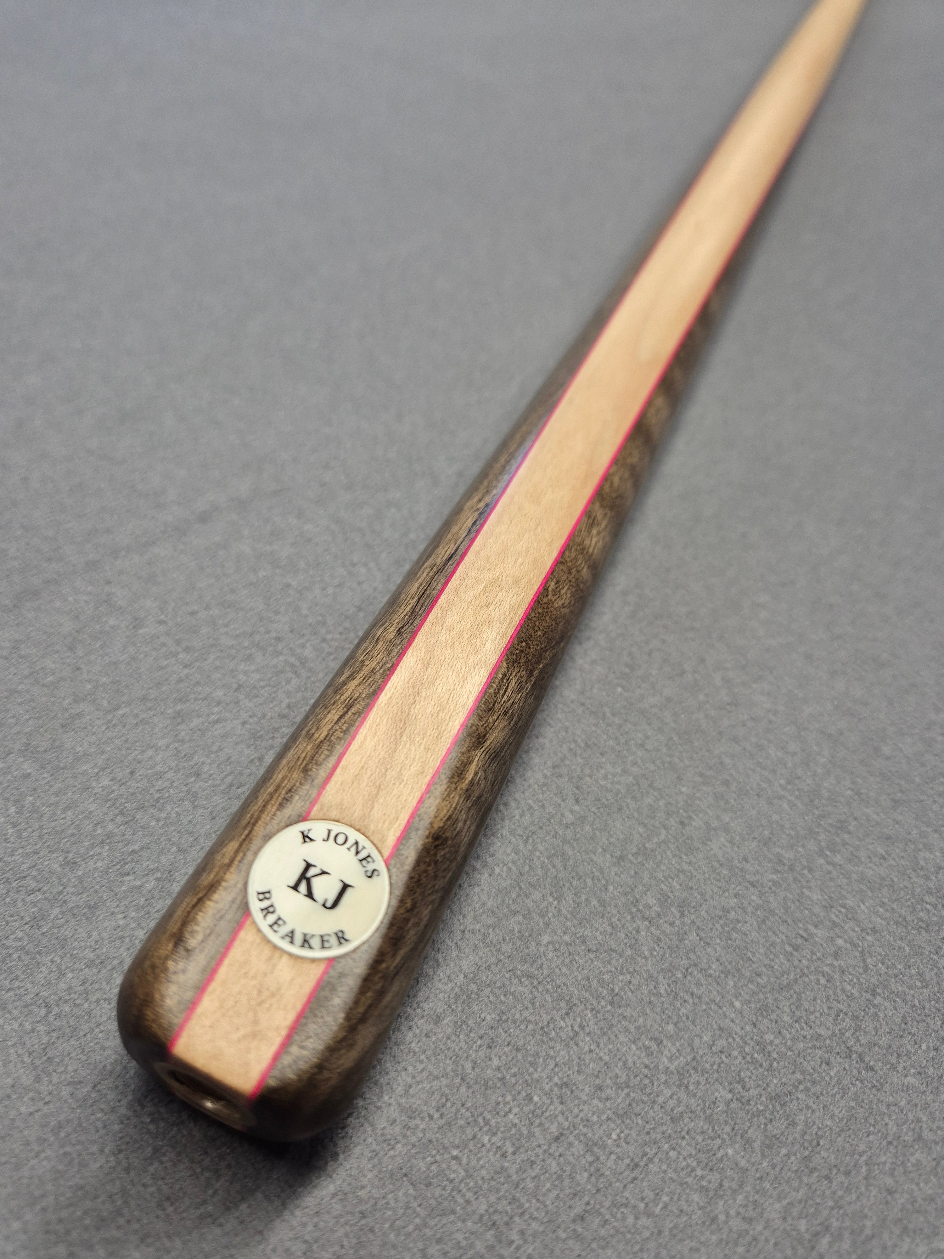 Breaker Break Cue [KJB-81]