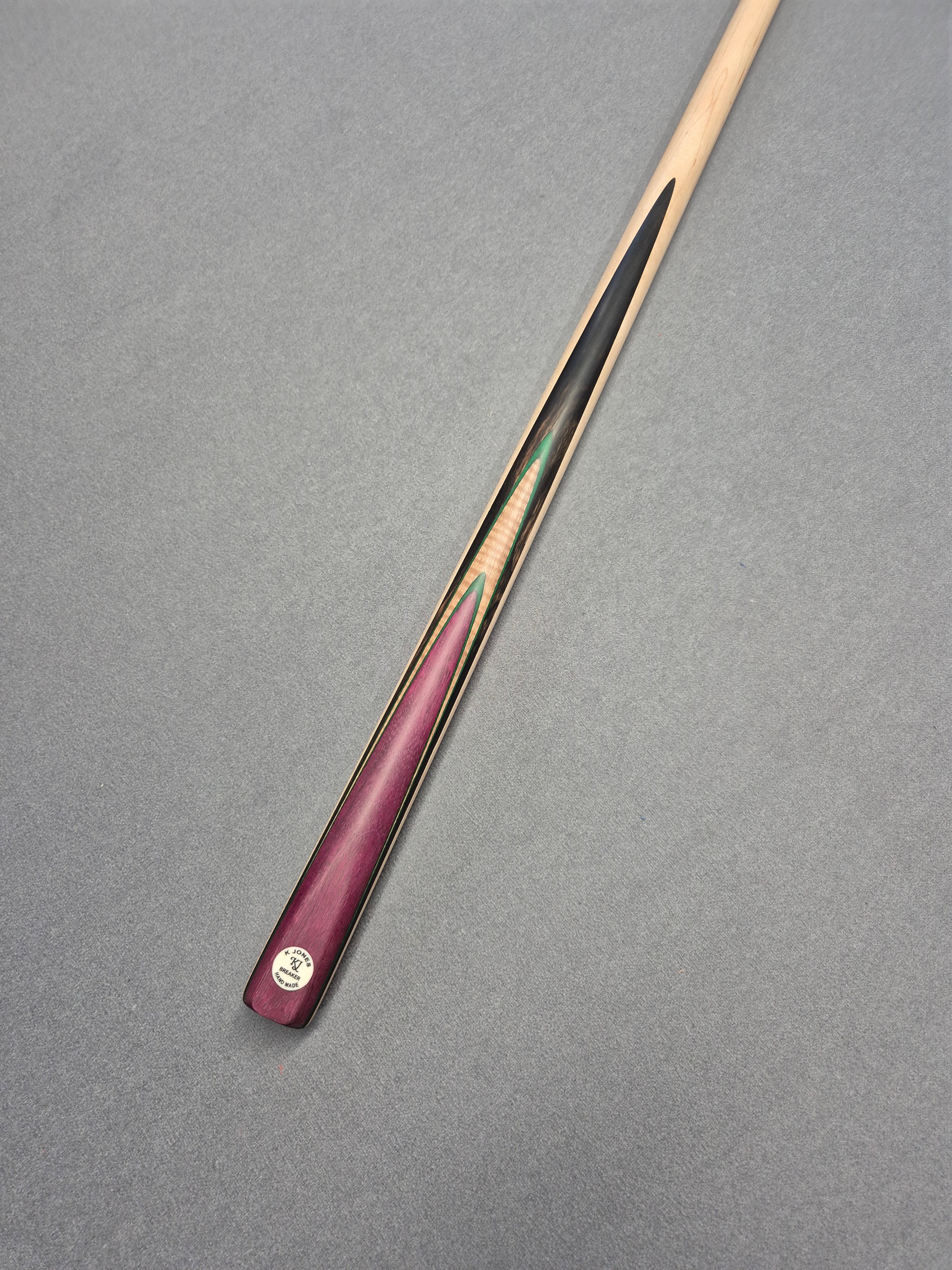 Breaker Break Cue [KJB64]