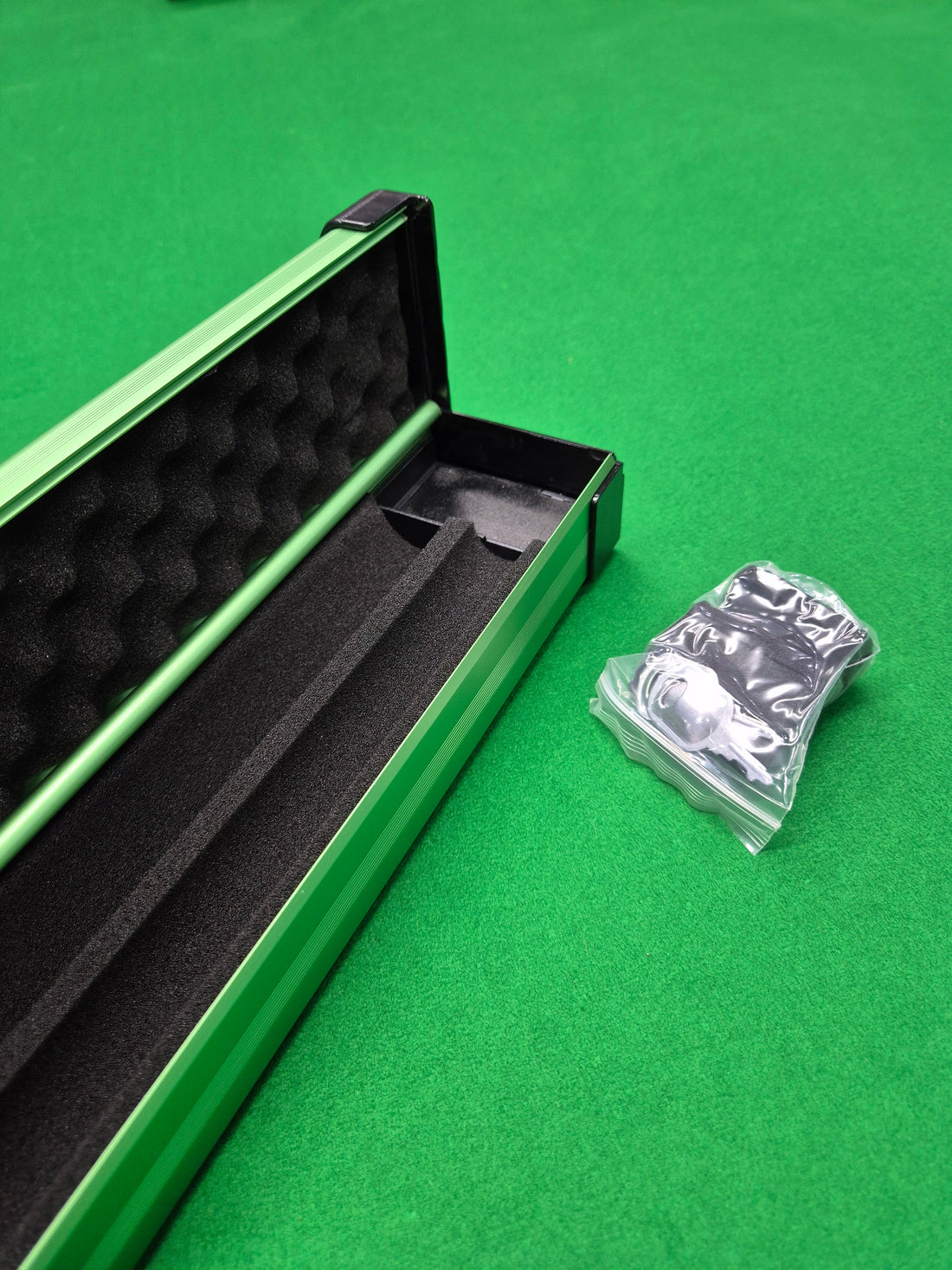 GUARDIAN 1 Piece 2 Slot Green Aluminium [WHC-18]
