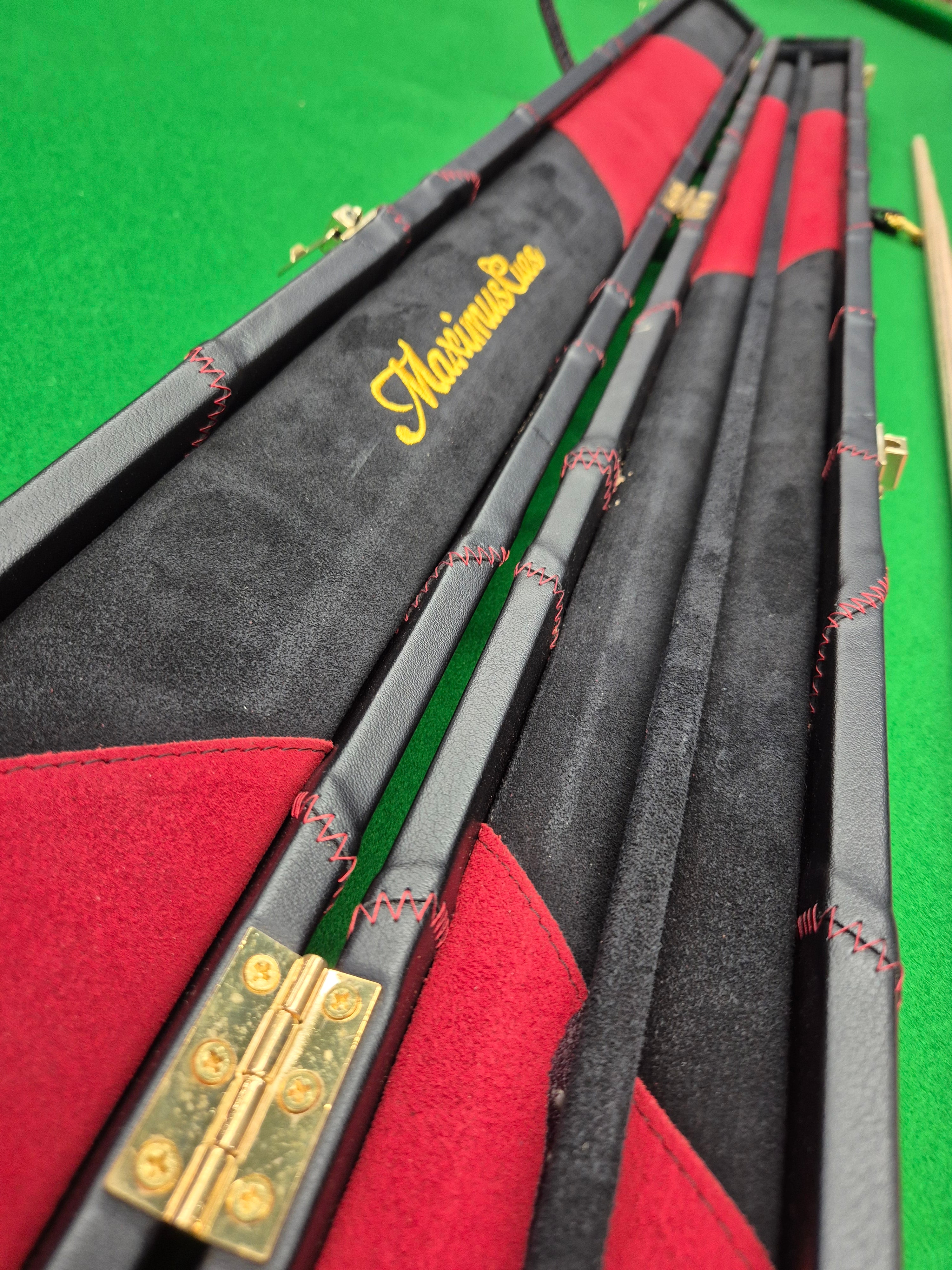 New Maximus Premium Cue & Case Set With Accessories