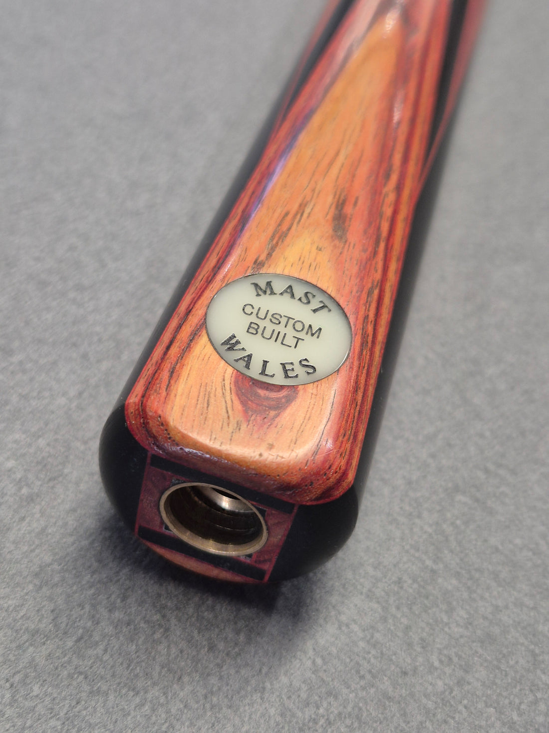 Mast Wales Custom Built [TWCU1]
