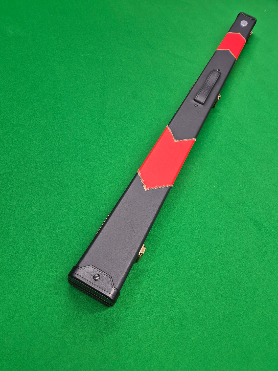 New Maximus Legend Plus Cue & Case Set with Accessories